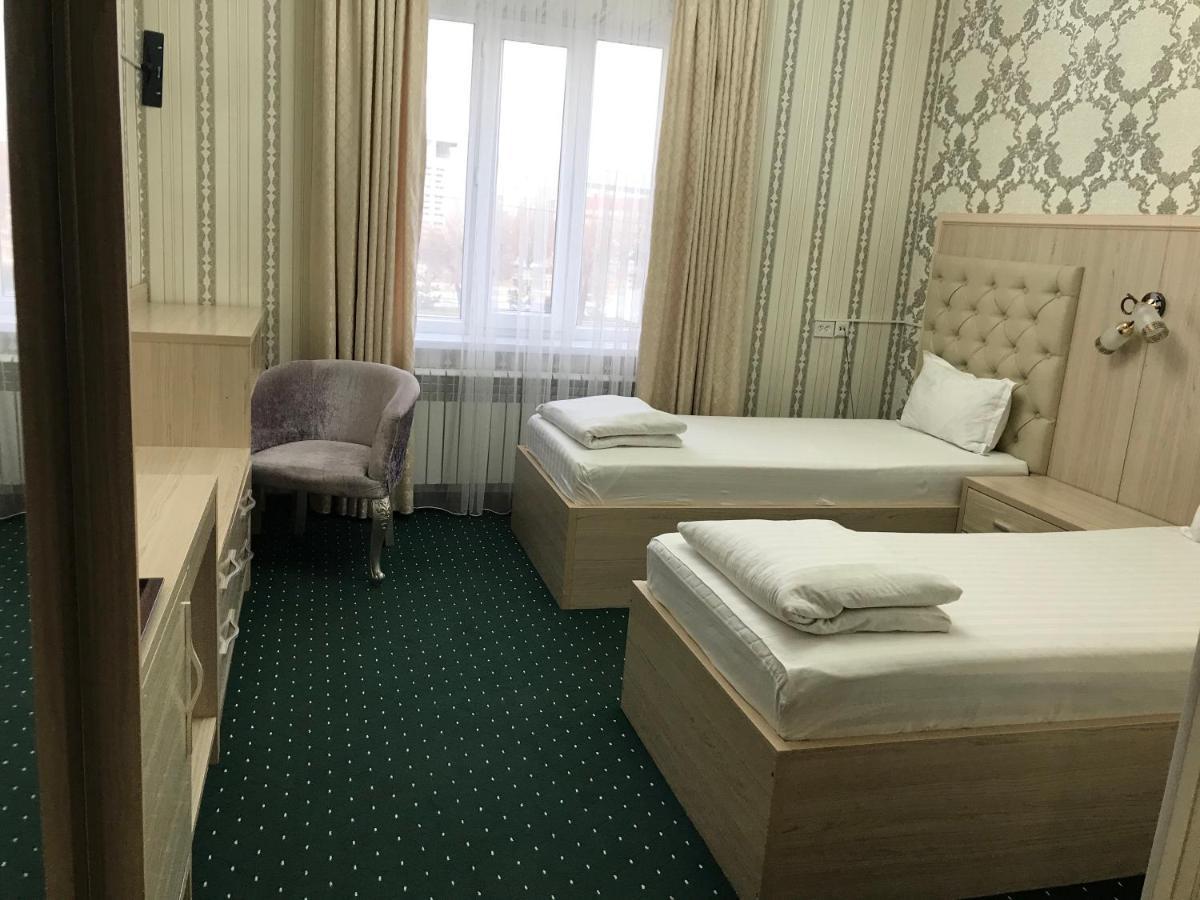Emir Plaza Hotel Turkistan Exterior photo